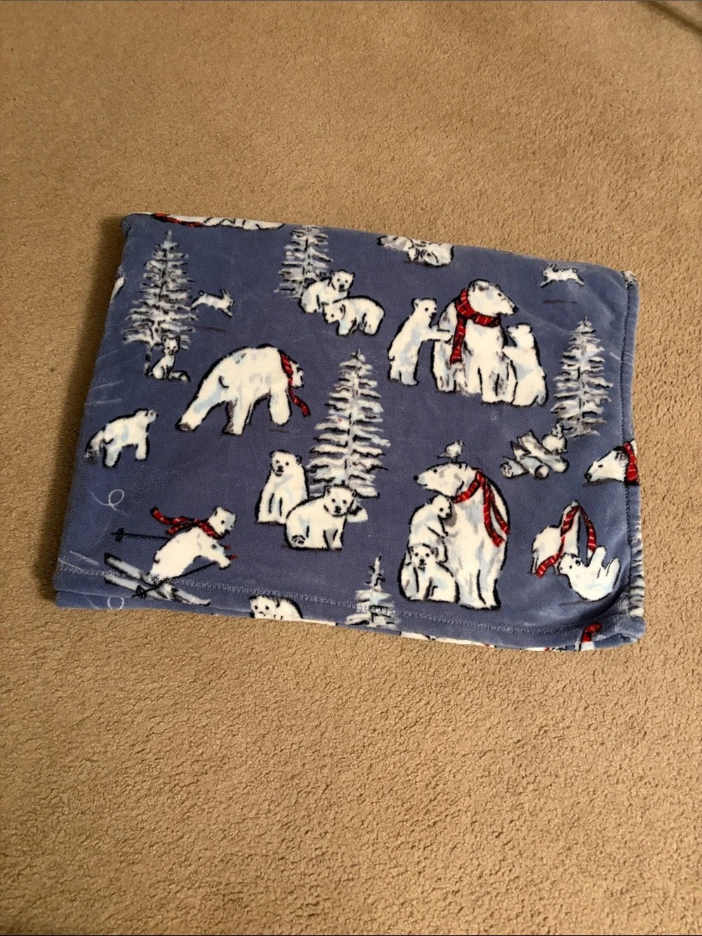 Vera Bradley Polar Bear Print Fleece Blanket - 50x80